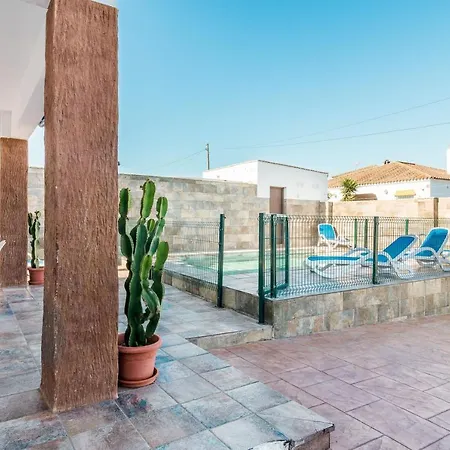 Nyaraló Rubio Cabeza